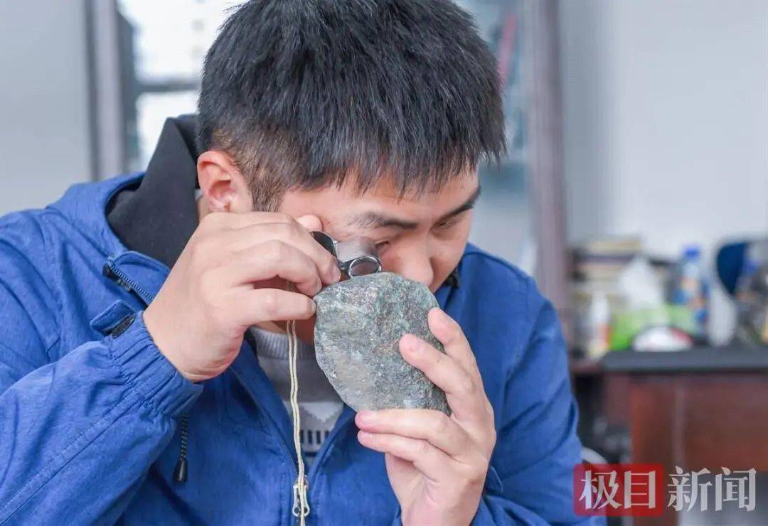 地球|90后博导带90后学生科考，曾睡在羊粪堆上......