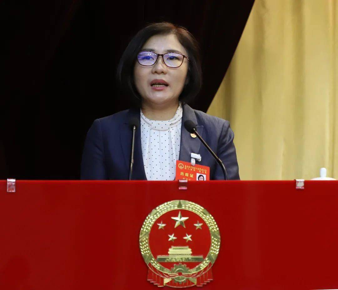 吴小杰在表态发言时指出,要不负人民,不负时代,坚定理想信念,坚决做到