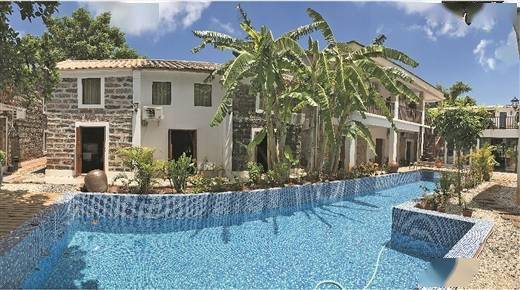 涠洲岛上珊瑚房一砖一瓦皆历史