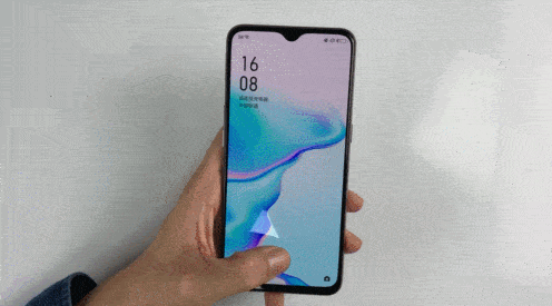 在用料上,oppo k5采用6.4英寸amoled屏幕,视觉体验相当不错.