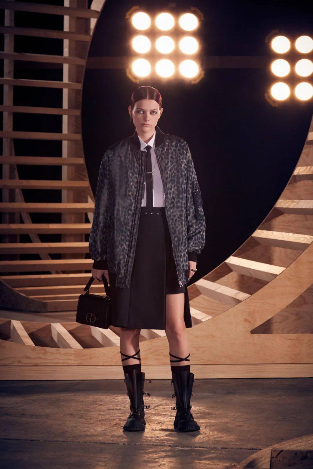 秀场christiandior2022早秋时装秀