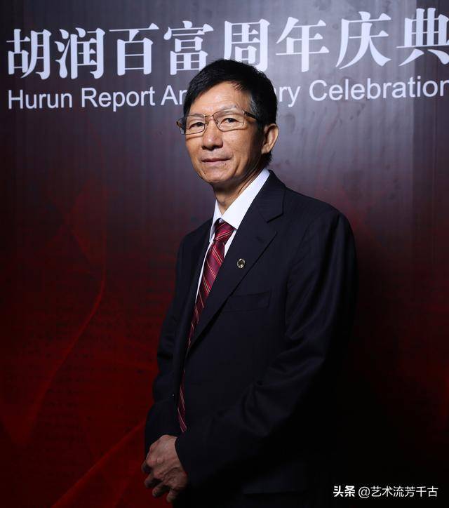 今日头条2019年胡润艺术家排行榜排名第四位61黄建南