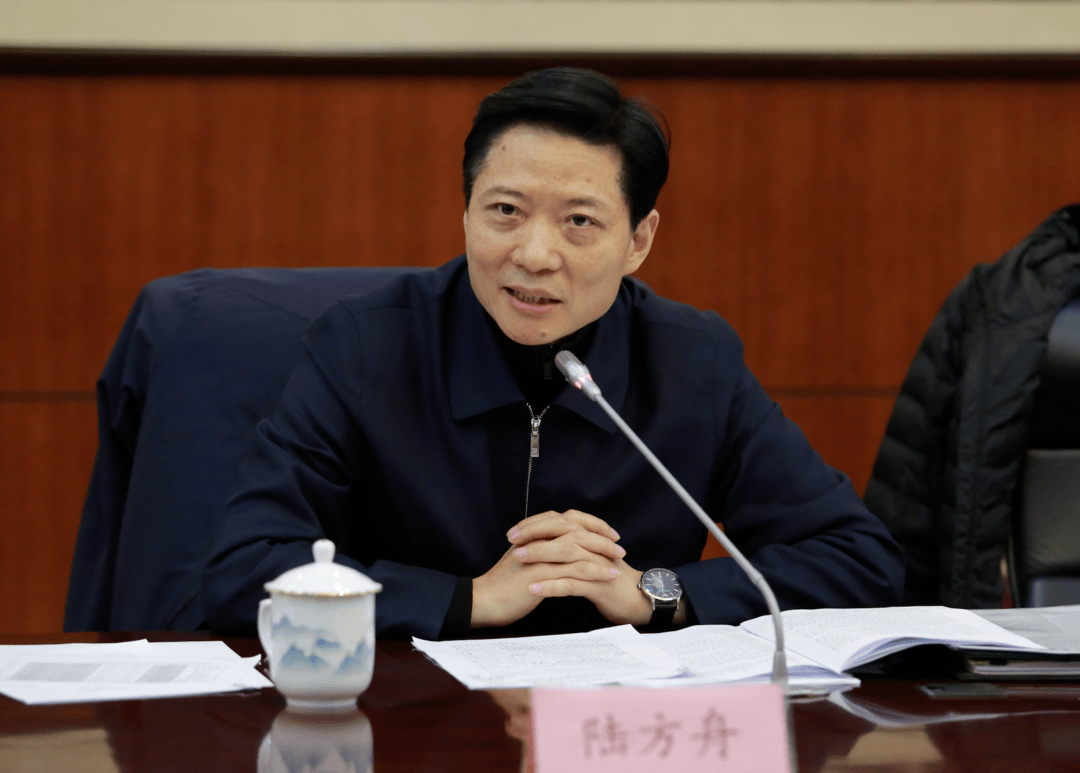 排头兵引领者主阵地嘉定区委书记调研嘉定工业区提出殷切期望