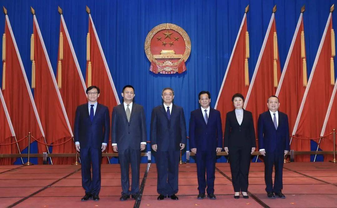 新一届朝阳区人大常委会领导班子产生,陈宏志当选为主任_北京市_会议