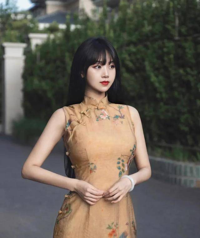 东方神韵,旗袍女子,太美了_中国_女人_芳华