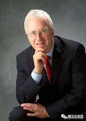 它由世界英语教学领域顶级专家herbert puchta, jeff stranks he