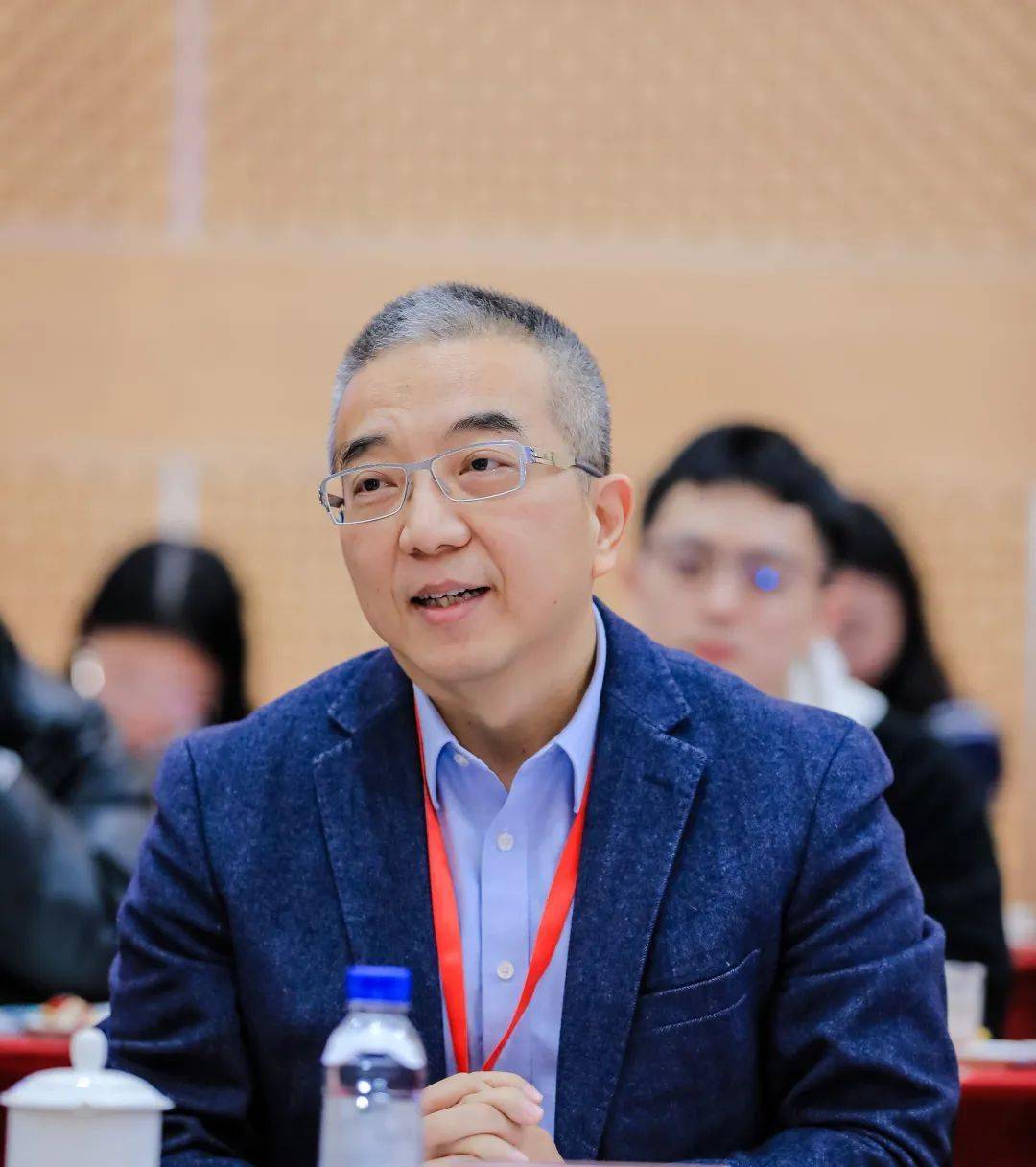 厦门国贸集团股份有限公司董事长高少镛强调了在疫情和供应链数字化