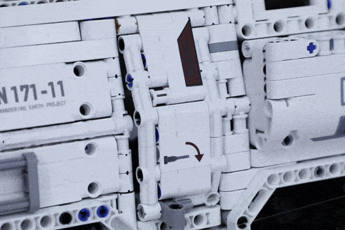 《流浪地球》重启!