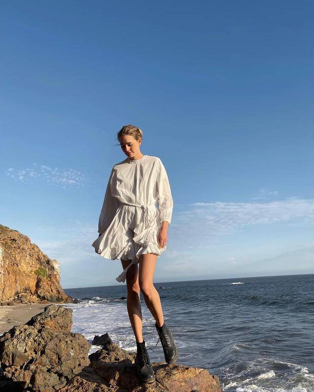 177的她颜值和身材并存,被誉为荷兰"最美好的肉体"_进行_vloet_sanne