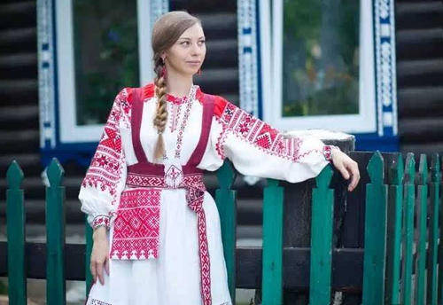 俄罗斯传统服饰大赏!
