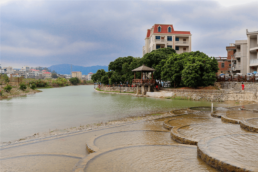 洛江沉浸式文艺服务罗溪镇新时代文明实践公园揭牌