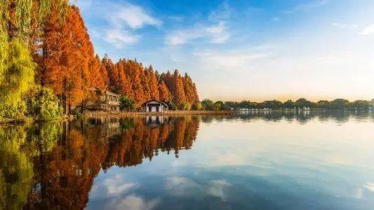 案例 湖泊旅游特征分析与借鉴 水体 开发 观光 案例 湖泊旅游特征分析与借鉴 水体 开发 观光