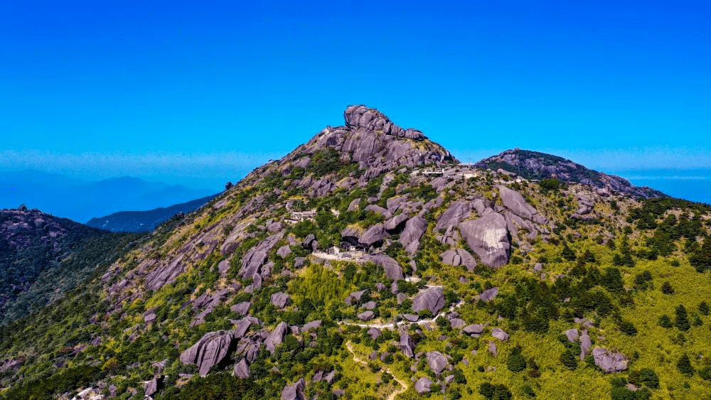 寺小西埕閩臺緣博物館洛陽橋清源山泉州德化遊石牛山全景主峰二日遊