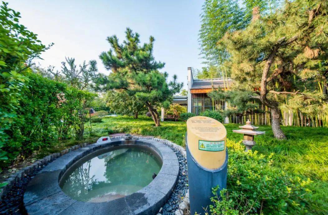 把疲惫交给流水来扬州开启一场热气腾腾的温泉旅游吧