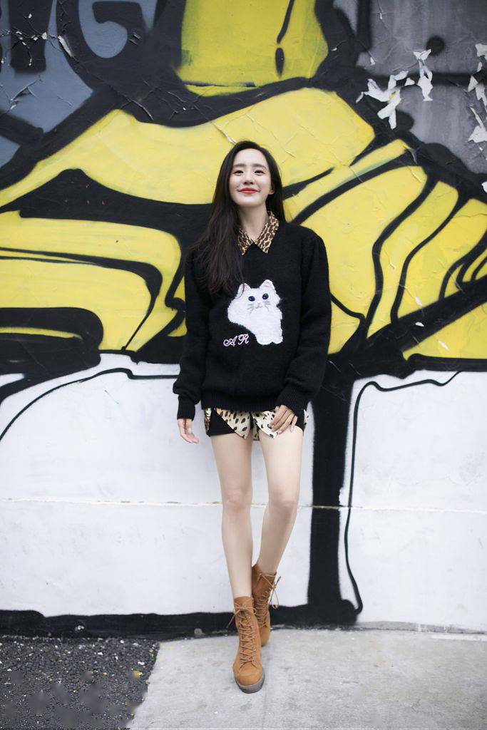 猫咪 圣诞毛衣当然要选卡通印花 将童趣进行到底！