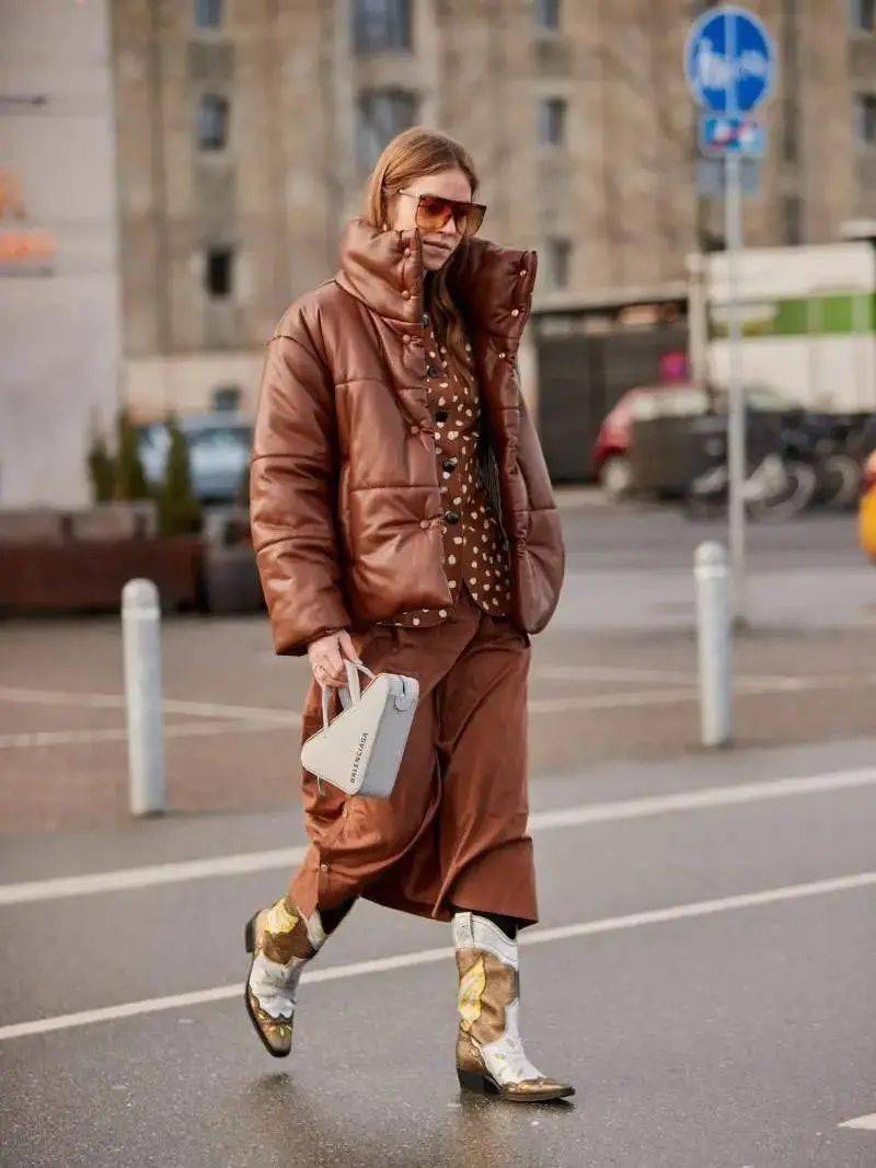 整体 普通羽绒服怎么穿出时髦感？5个小思路，效果超惊艳！