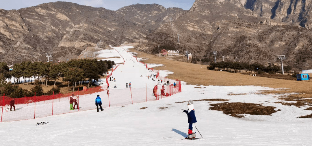 后宫|雪场开板、使馆私宴、后宫探秘…冬天越冷，玩法越多！