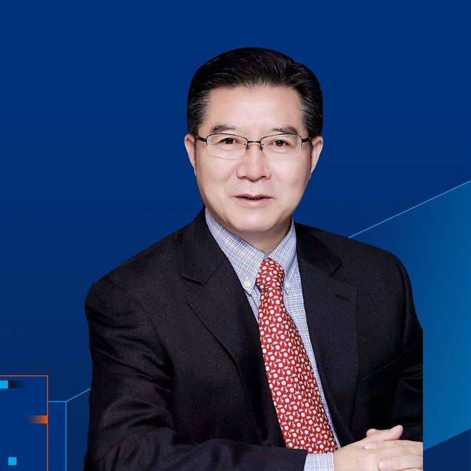 清华大学附属中学校长王殿军