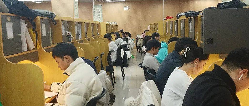 @考研人 22考研初试明天开考! 这些事项需注意!(内含考场分布~)_考试_准考证_考生