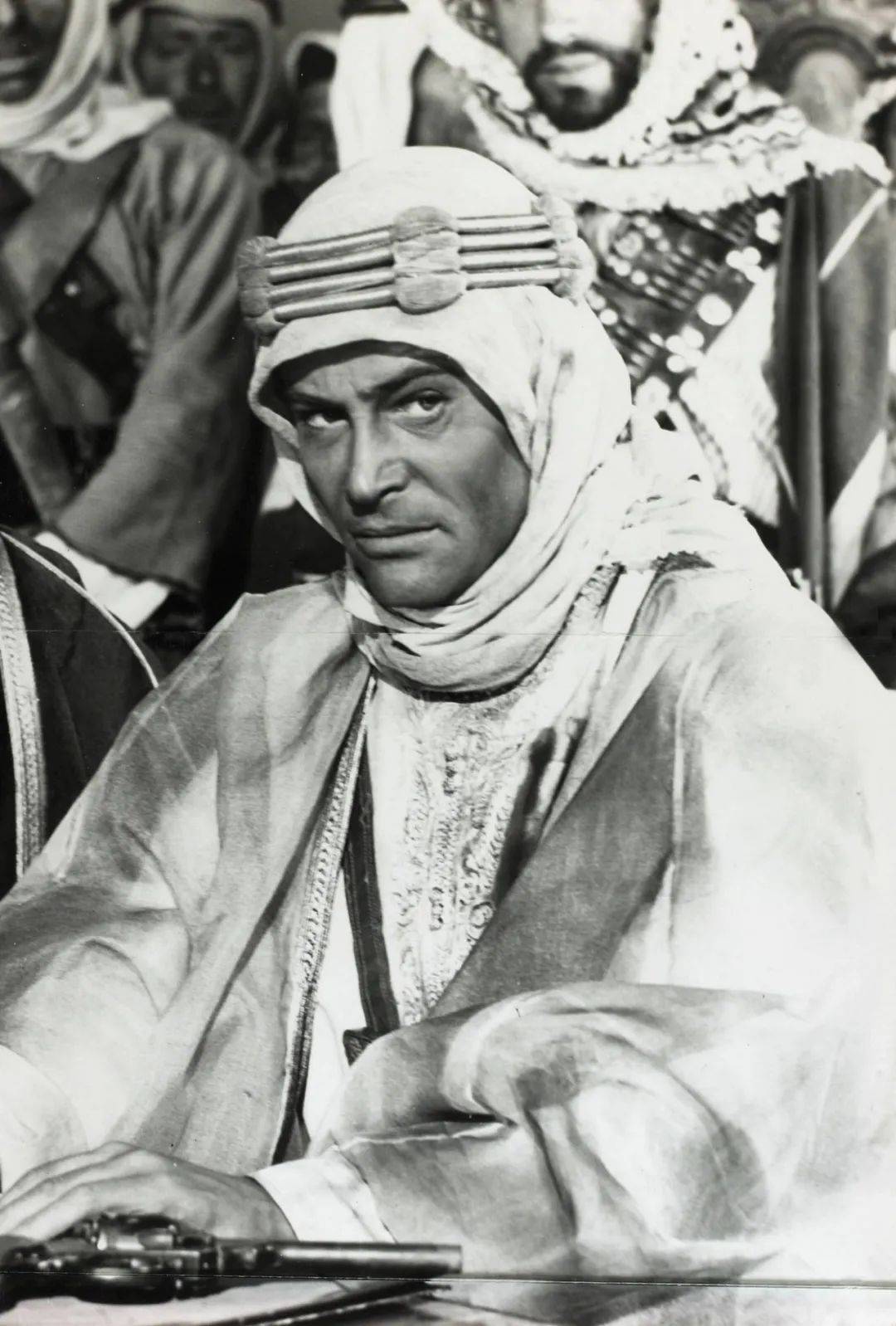 《阿拉伯的劳伦斯》中的劳伦斯怎样成为左右历史进程的预言家？