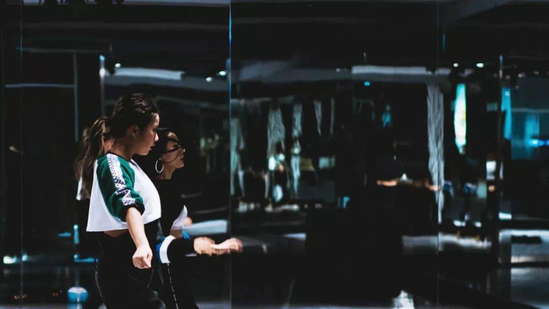 我们和《爱很美味》中的“夏梦”聊了聊她对于女性和人生的看法。