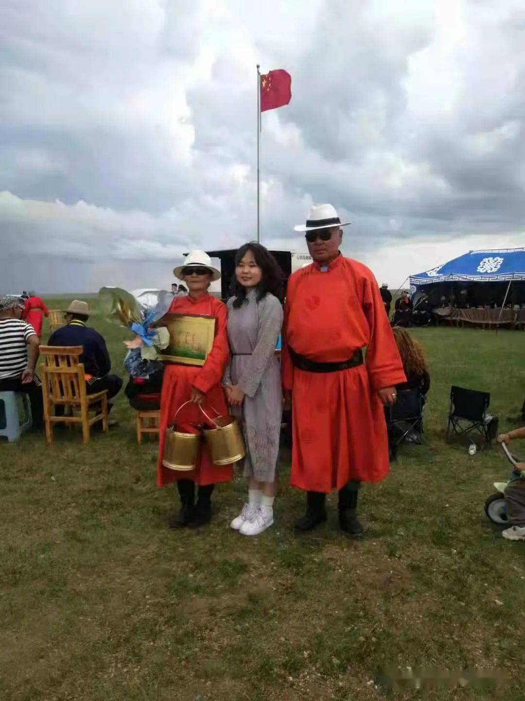 达赉苏木抗疫一线"母女花"谱写巾帼乐章_工作_疫情_新巴尔虎右旗