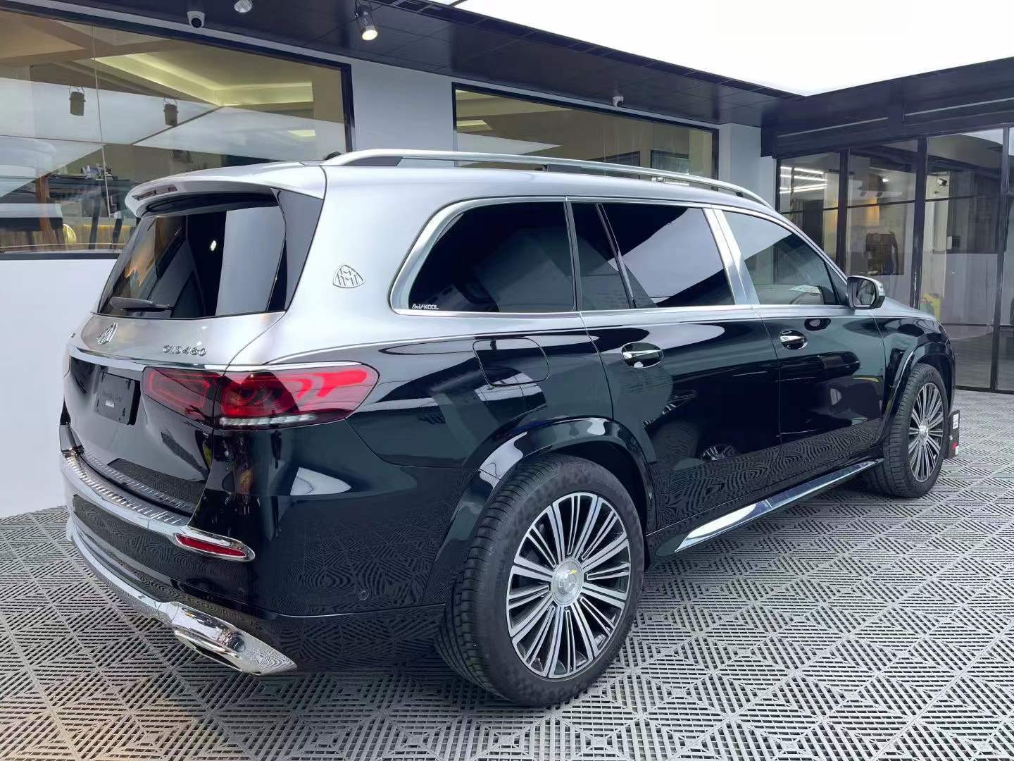 内饰奢华似夜店体验迈巴赫gls480的高级感