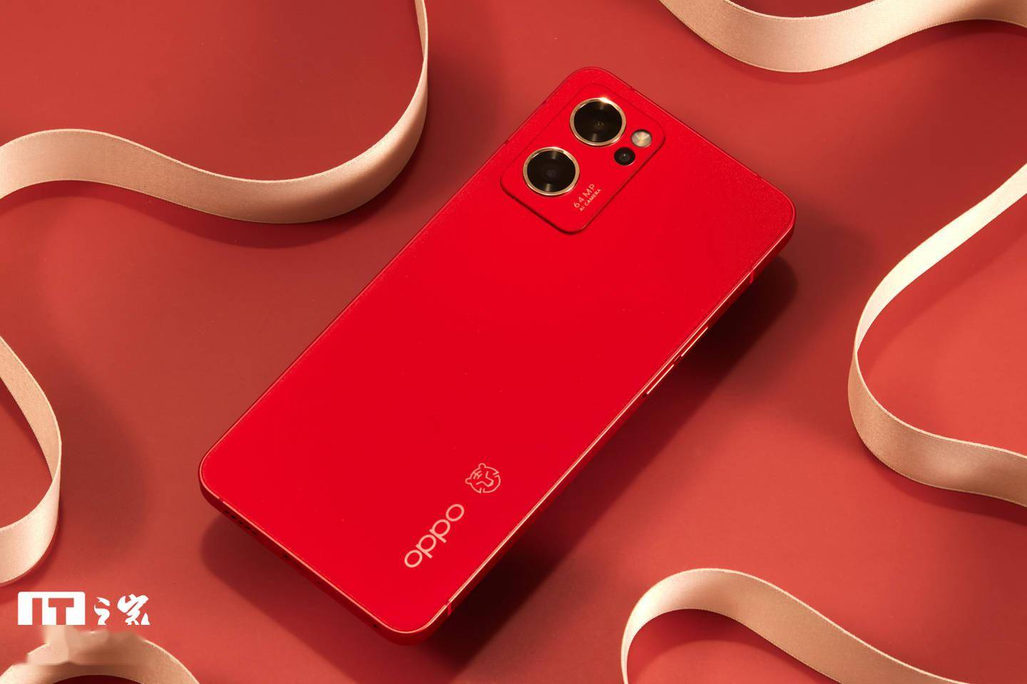 手机|【IT之家开箱】OPPO Reno7 新年版图赏