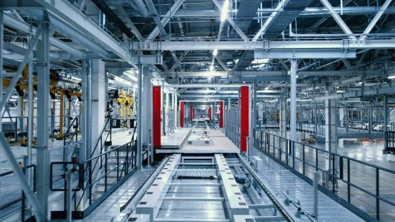 据此前公开消息,华晨宝马铁西新工厂项目的总装车间,涂装车间,冲压