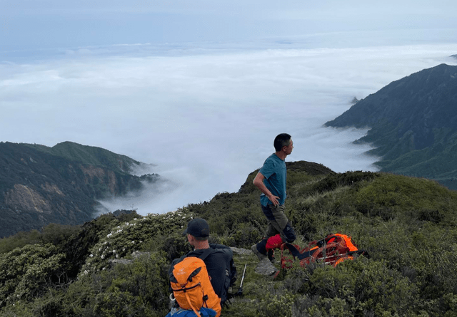 成都一女驴友登山疑滑坠失联8日无音信 家里还剩2个可怜的孩子 团队 性格 网友