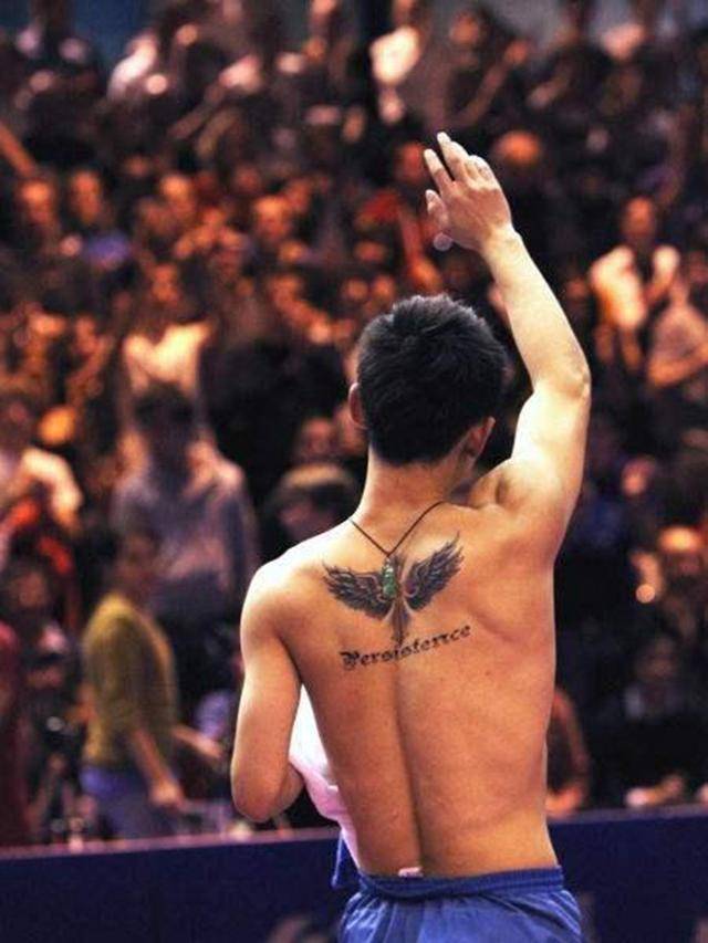 女排队长朱婷纹身曝光引争议,网友紧急呼唤郎平:快带她洗掉_文身_文化