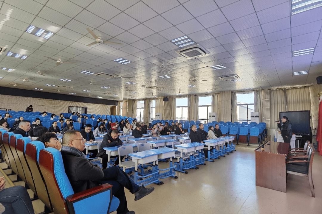 筑牢疫情防控严密防线——乔司小学全员核酸检测应急演练