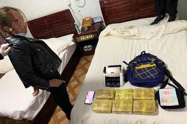 河口警方破获一起贩卖毒品案 缴毒3.37公斤_海洛因_冰毒_吸毒者