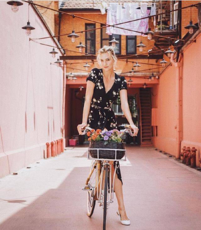 拍照怎么才能有高级感 b0d01c4699484344abeb3a259fef9ea0.jpeg