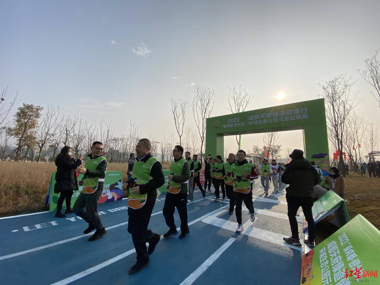 体系|运动成都的2022年第一天:沿着绿道奔跑!
