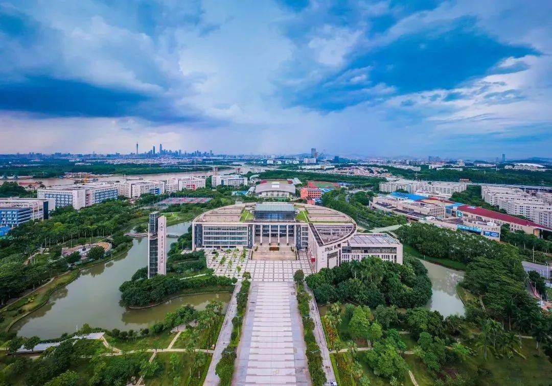 在廣東讀大學,關注廣州校園!