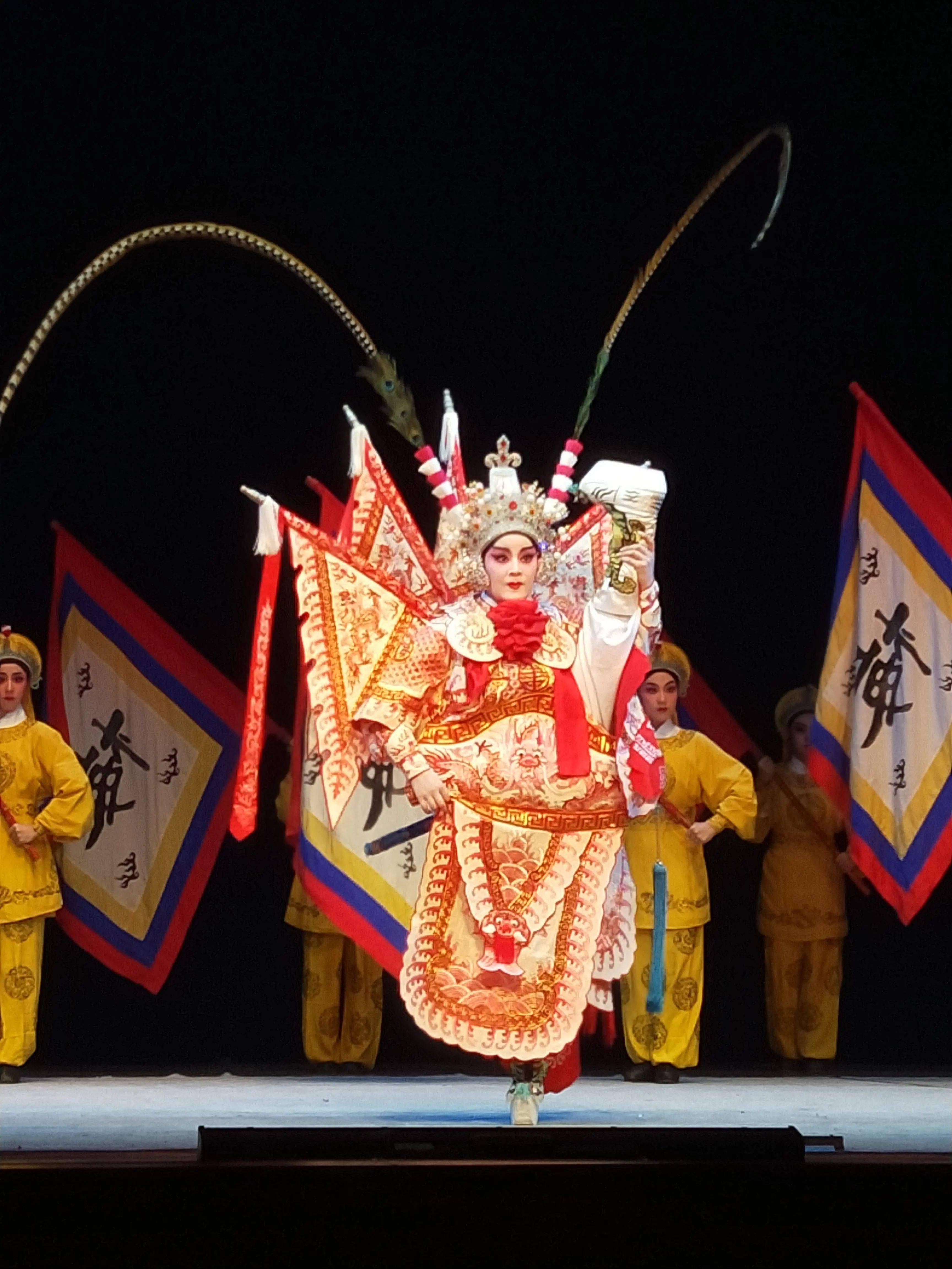 这些逐渐被年轻人遗忘的"广东非遗文化"._传统_粤绣_年画