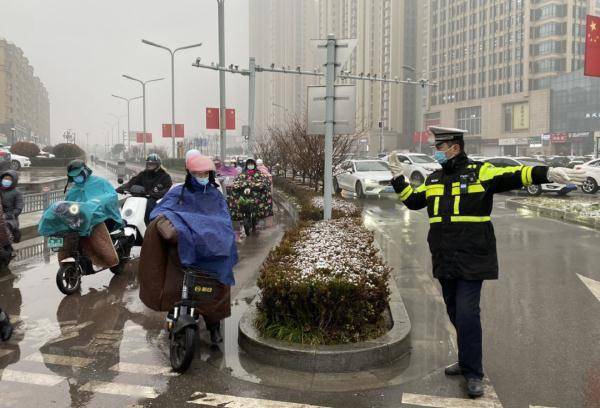 寒潮|以雪为令，2022年第一场雪，哪里有雪景哪里就有雪“警”