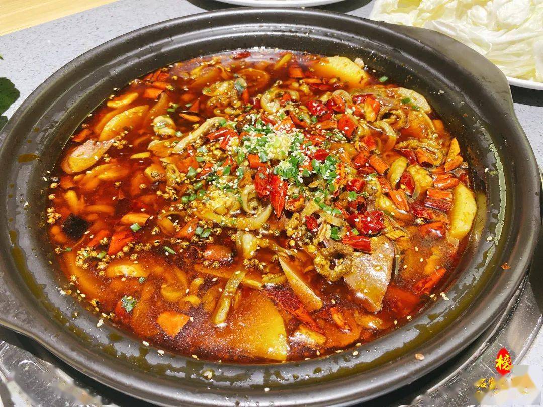 麻辣水煮牛杂煲有颜有料又好吃,妥妥的安排起来还等什么约上朋友点