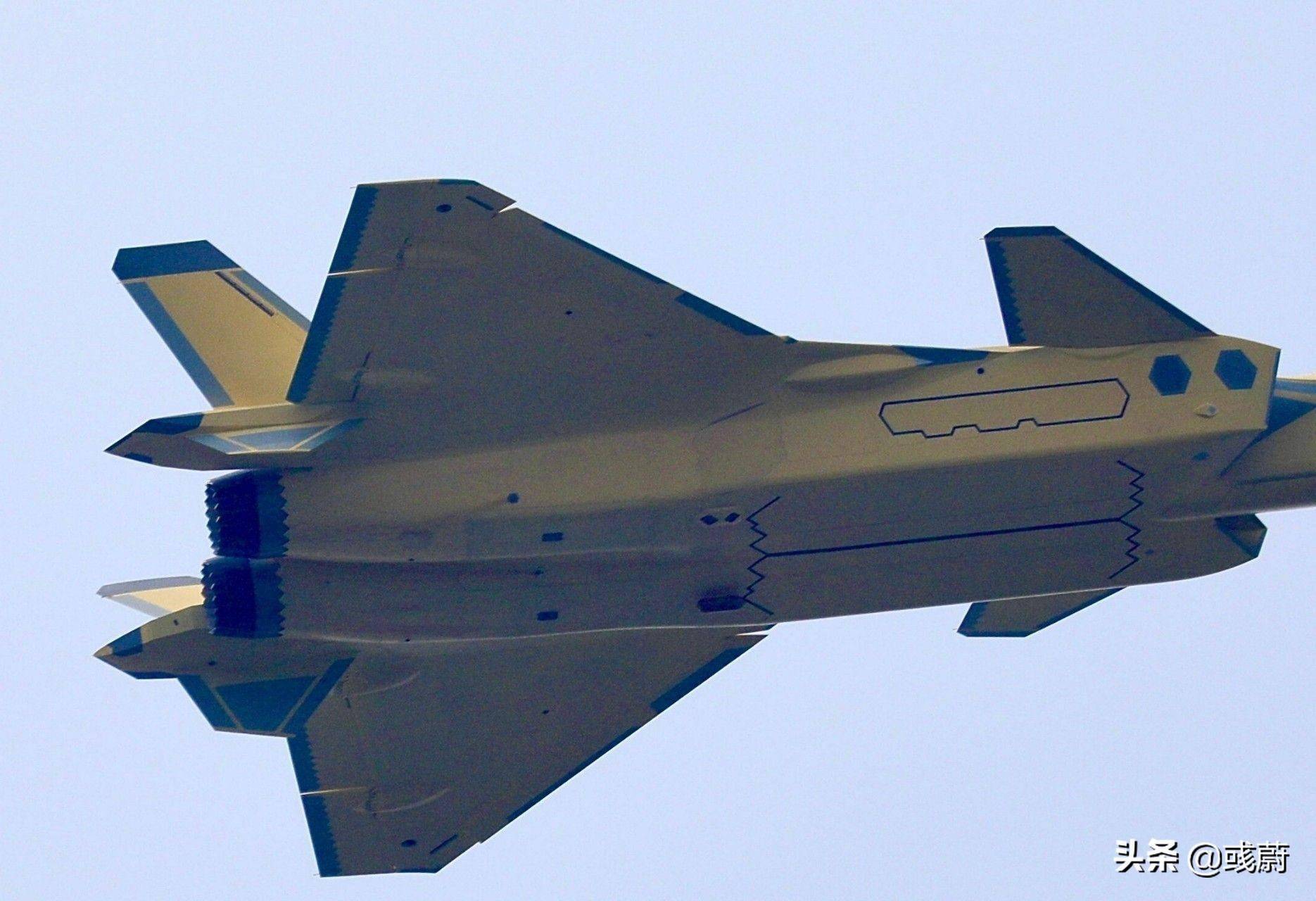 你以为f22隐身喷口很厉害其实我国80年代就测试过那为啥没用