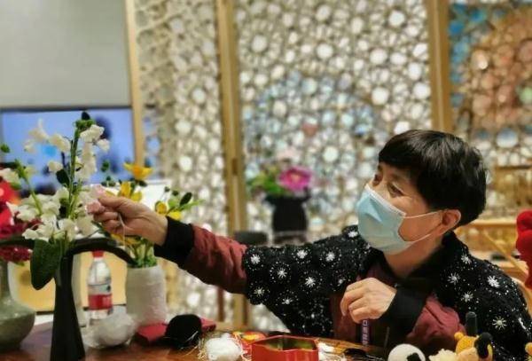 励美丽|永不凋谢的颁奖花束！背后的故事不简单