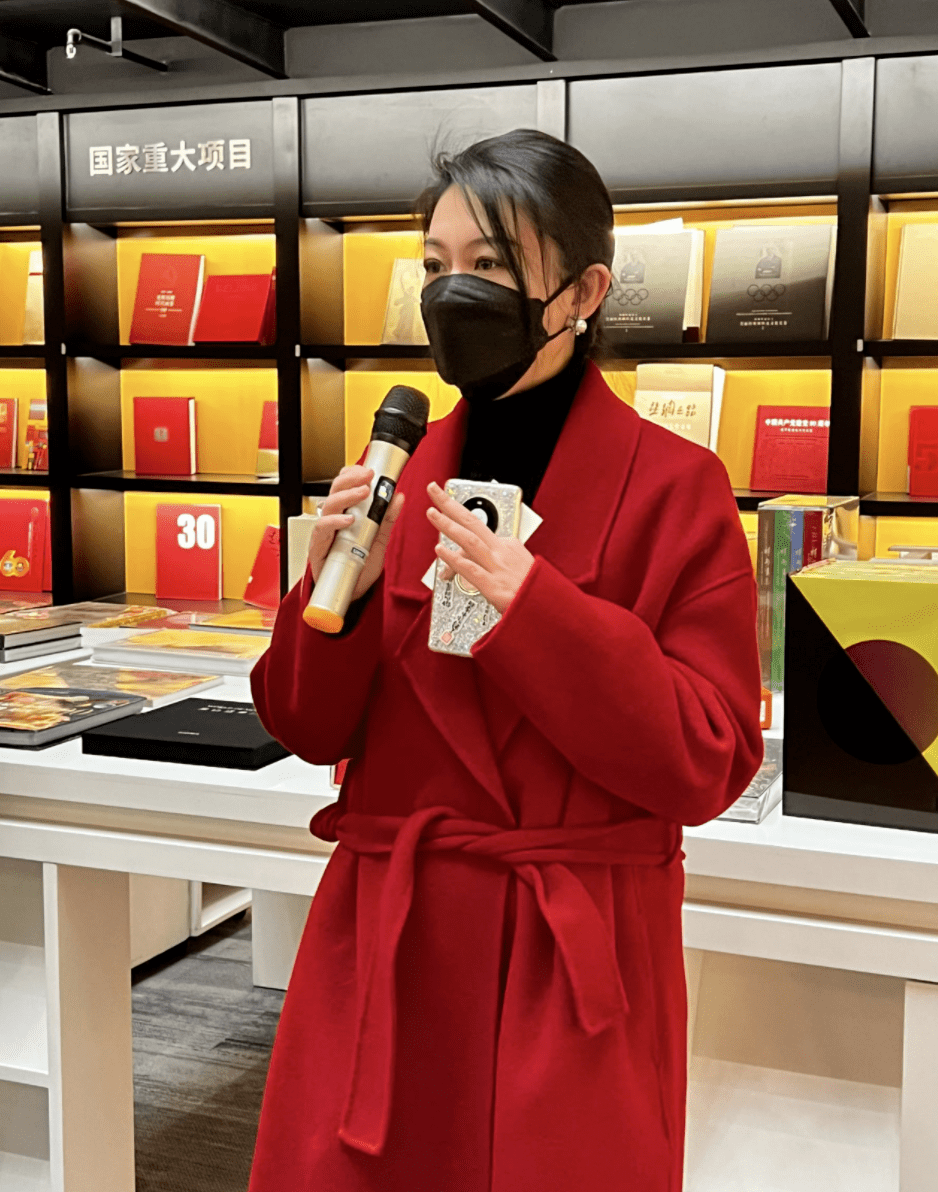 翟健民金立言张志三位资深专家出席雅昌智库长物怡情格物载道藏家高峰