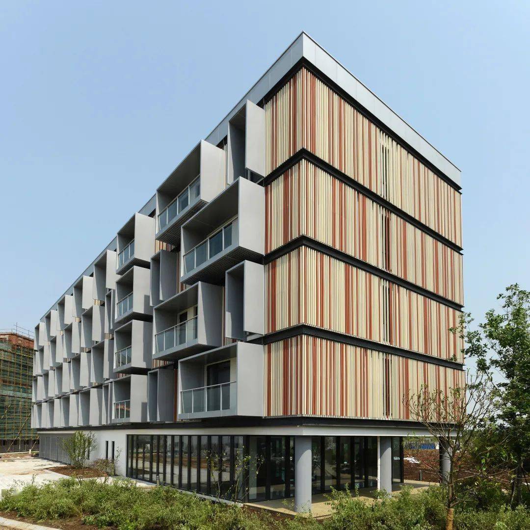 环保建筑外立面探索一个建筑表面的温度