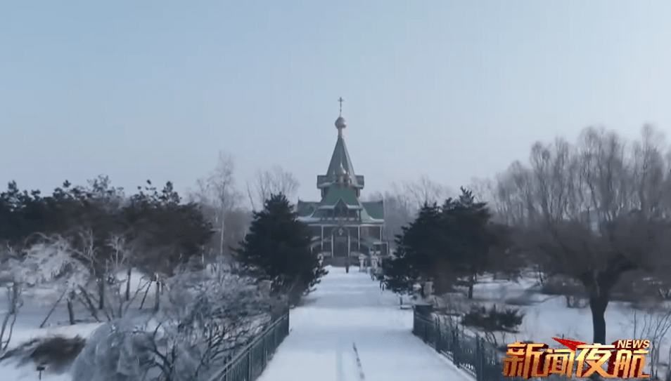 滑雪场|又一个好去处！城堡雪圈、迷你小滑板.......冬日童话王国，你想和谁来！