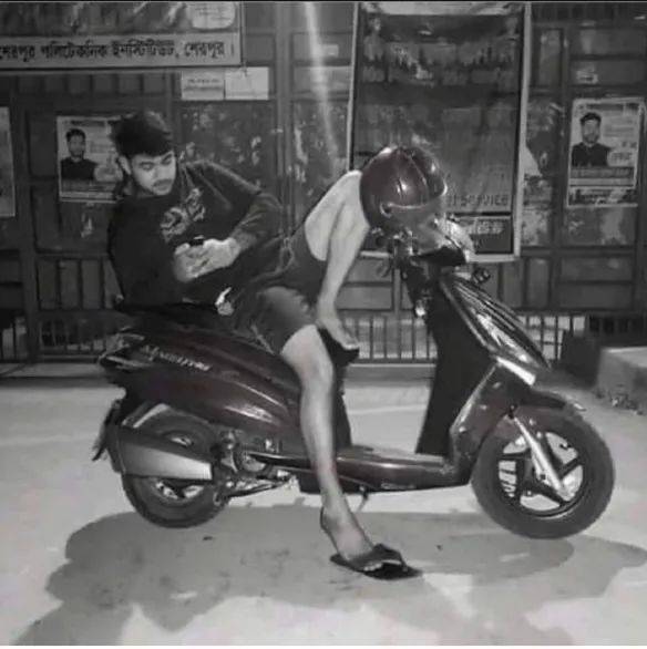 闭店|《老头环》新敌人与捏脸泄露!Steam免费二次元萌娘!赛博哥特类魂游戏!《严阵以待》?三连冠!