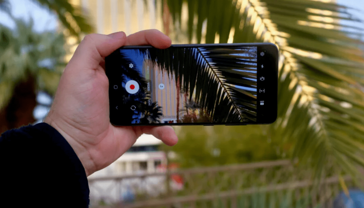 ȫ���һ���ֻ�Ʒ�����ڳ��֣���������й��û�����ϧ ...