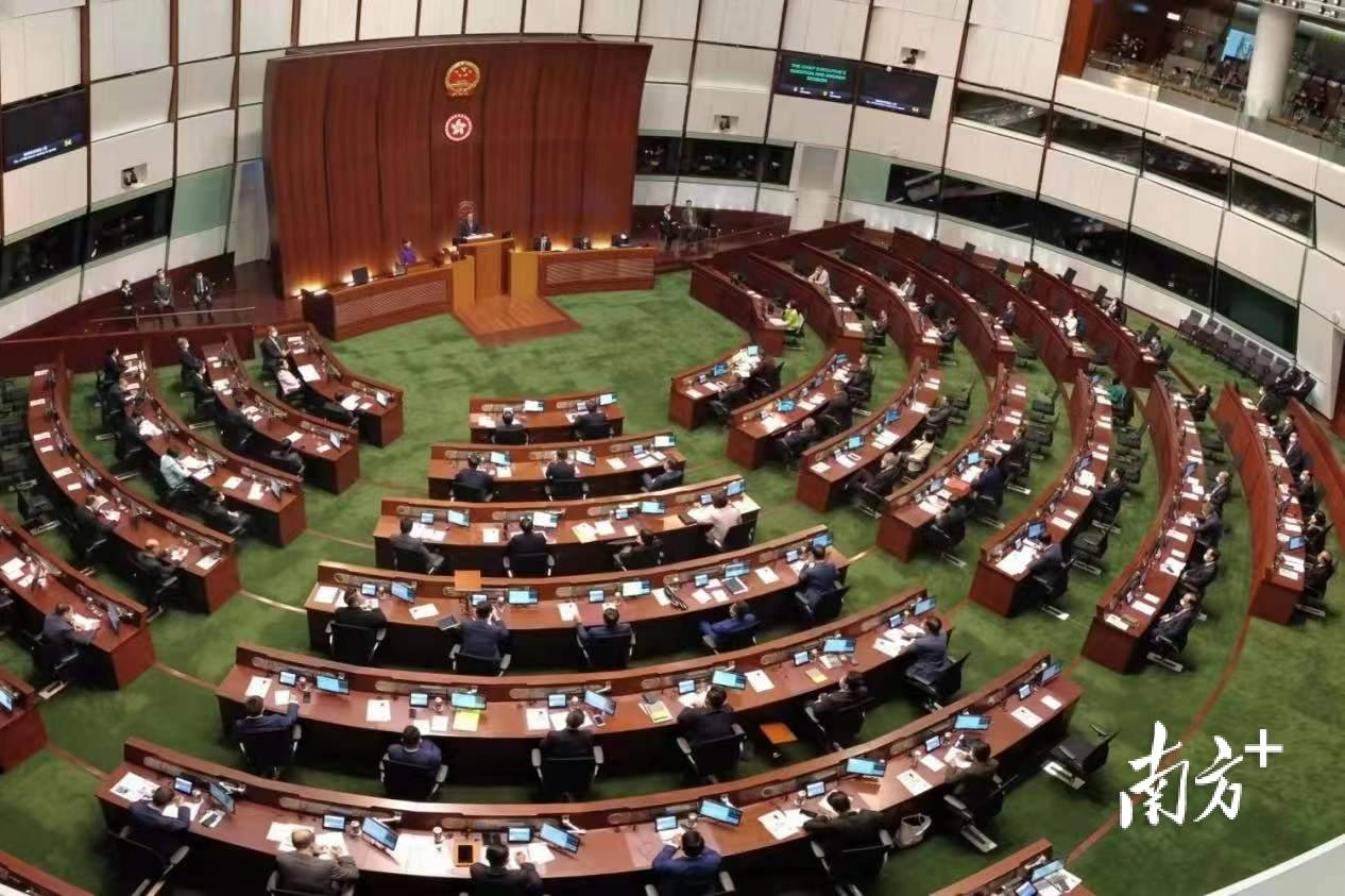 香港计划重组政府架构，政策局由13增至15_搜狐网