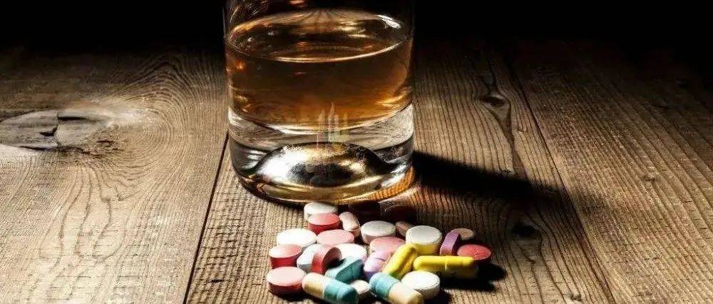 引起双硫仑样反应药物一览表_乙醇_mg-_维生素