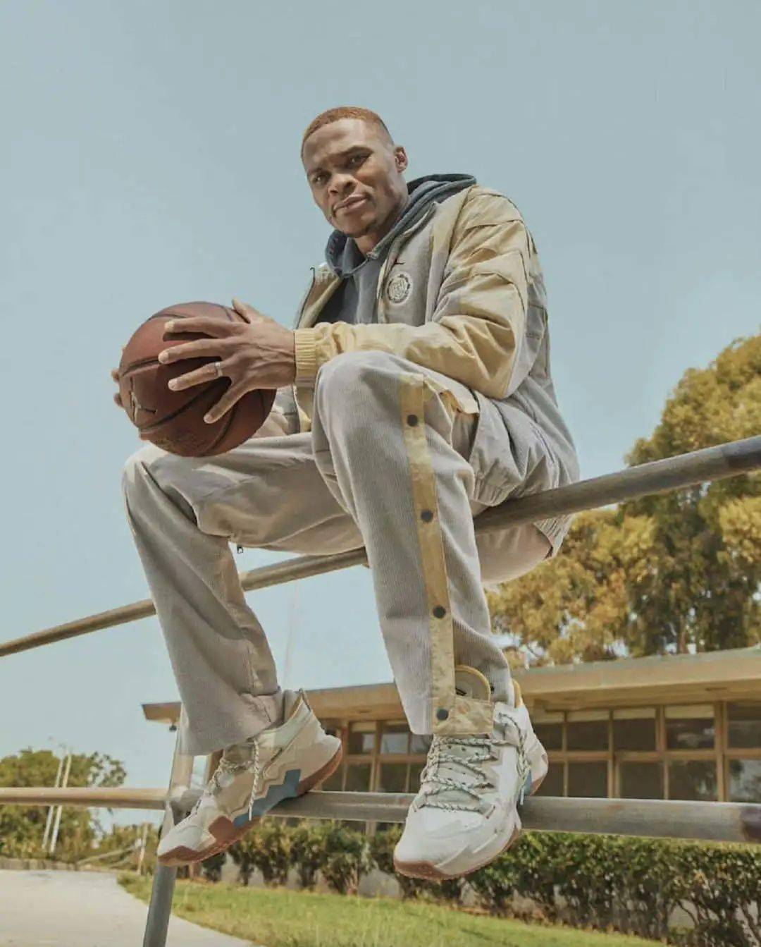 aj最强代言人威少这鞋真不行吗