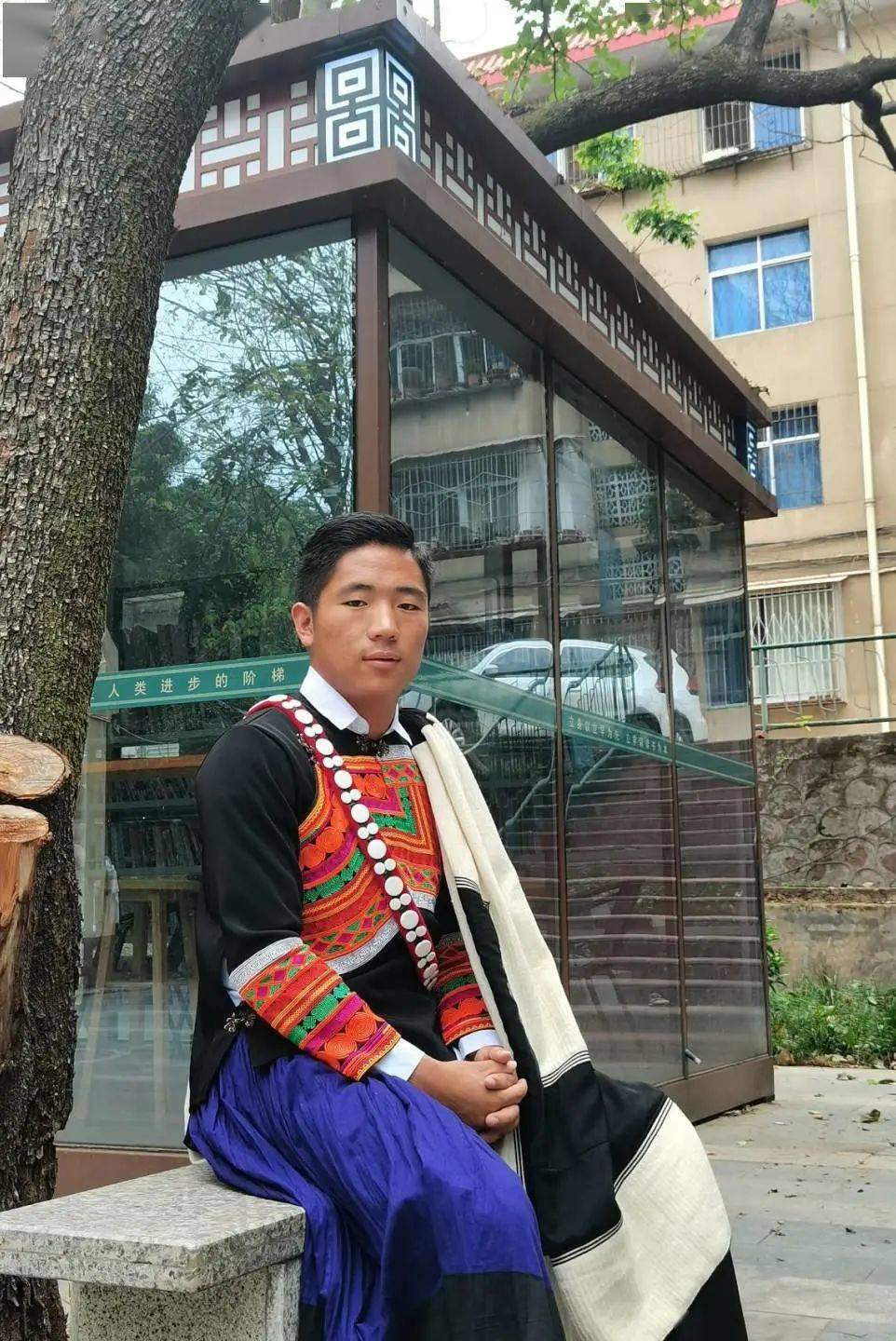 吉克古日_大山_黄娟